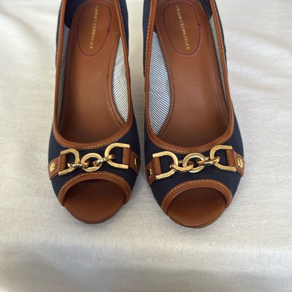 Tommy Hilfiger Blue and Brown wedges with Gold Accents